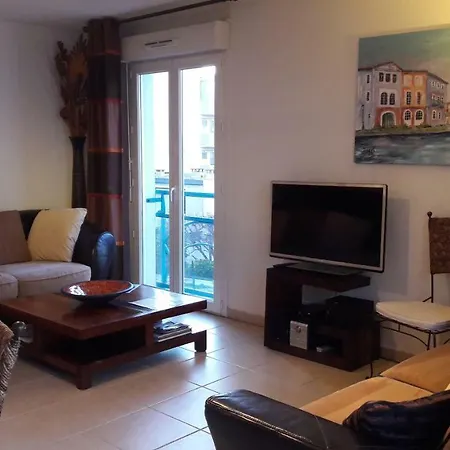A Deux Pas Du Port, Ideal Pour Famille Apartment